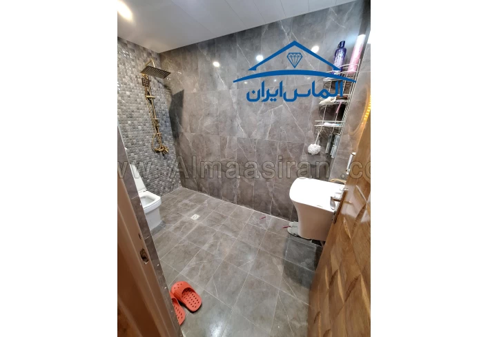 فروش واحد آپارتمان در خیابان شریعتی